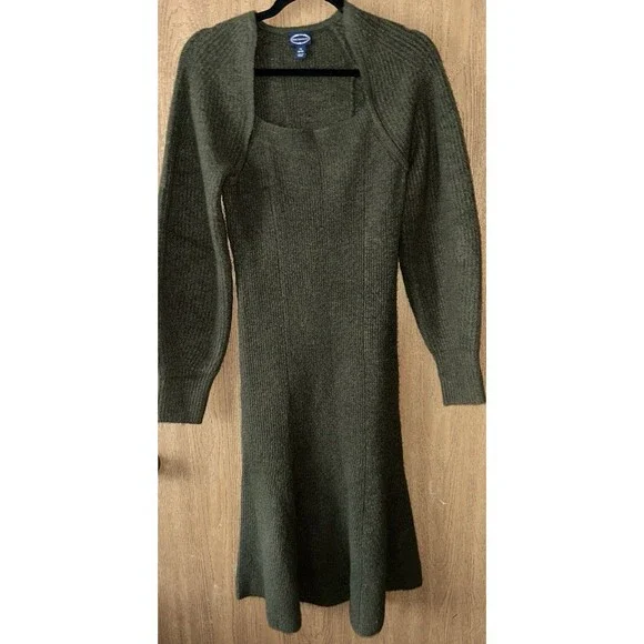 Green Long Sleeve Maxi Sweater Dress In Women’s Medium - Picture 3 of 16